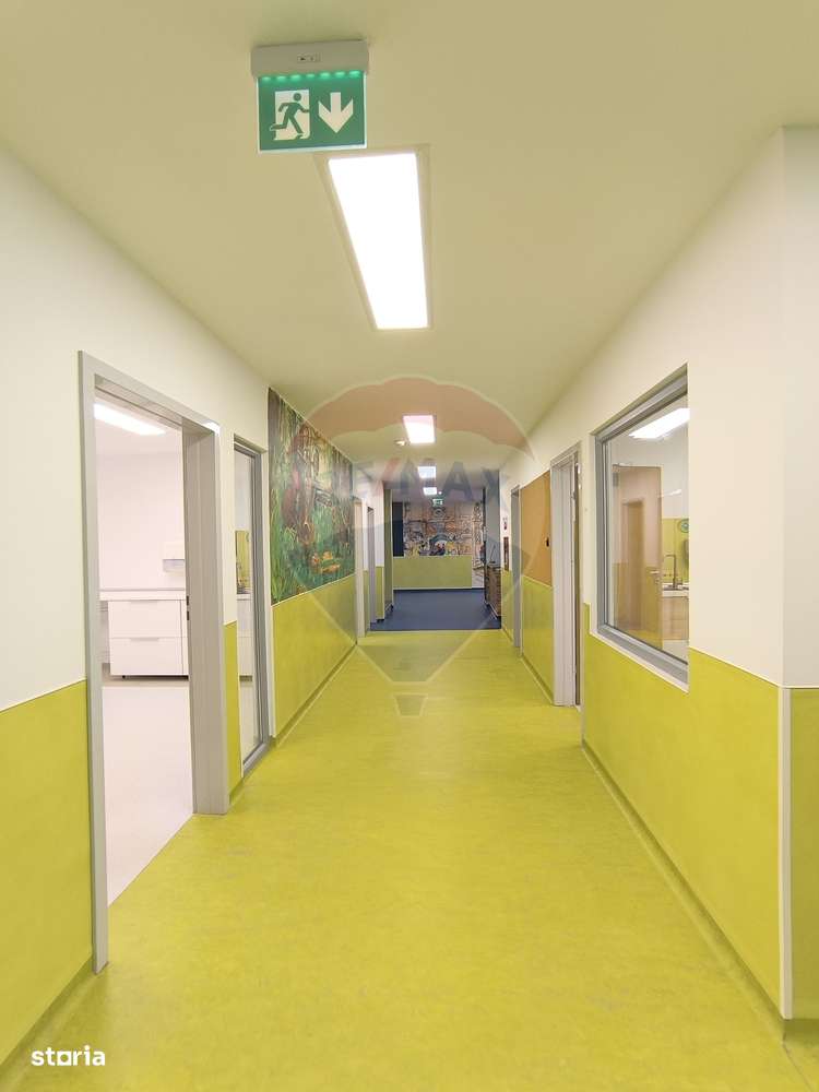 Spațiu comercial de vanzare-9