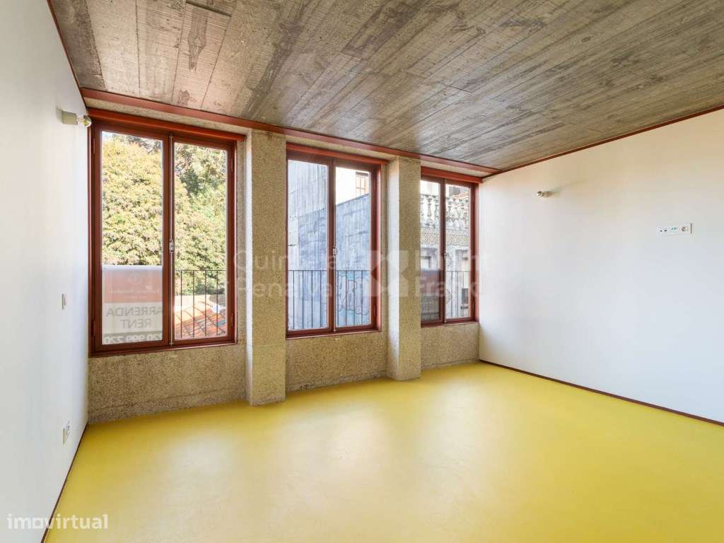 Apartamento T0 mobilado para arrendamento em Cedofeita Porto - Grande imagem: 2/18