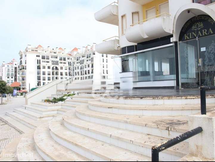 Garagem Box – 30 m² | 1.ª Linha da Praia – S. Martinho do Porto-4