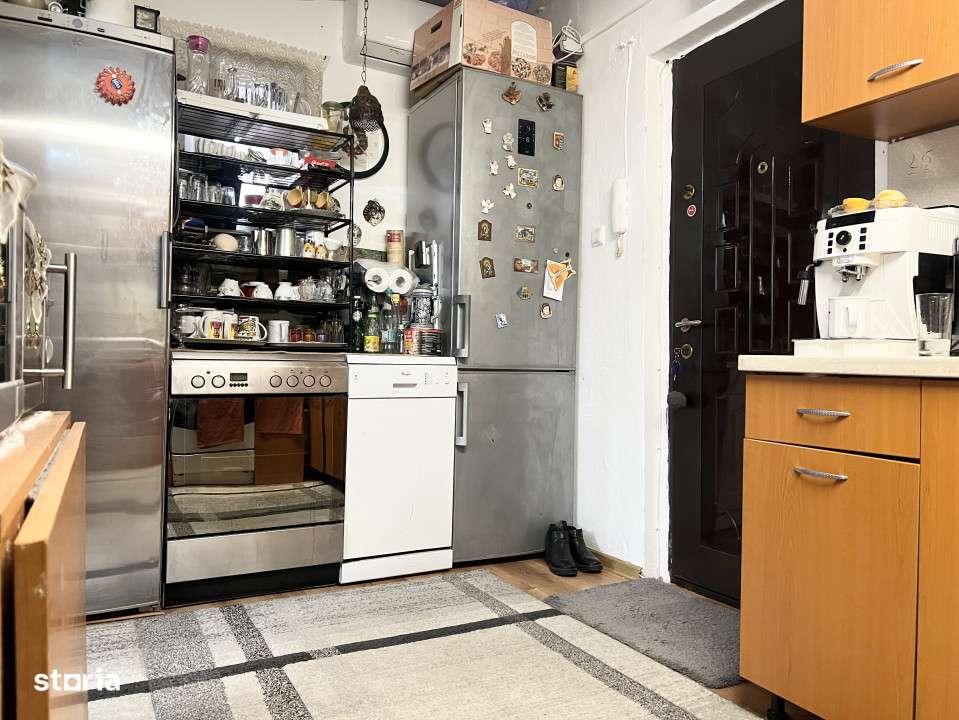 Apartament 1 camera, 34mp utili, Etaj 3 - Pozitie Centrala - Imagine principală: 5/6