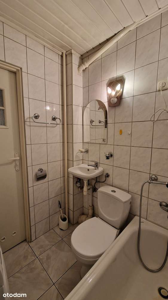 Sprzedam przytulne M3 I piętro co miejskie Ks. Niedzieli-7