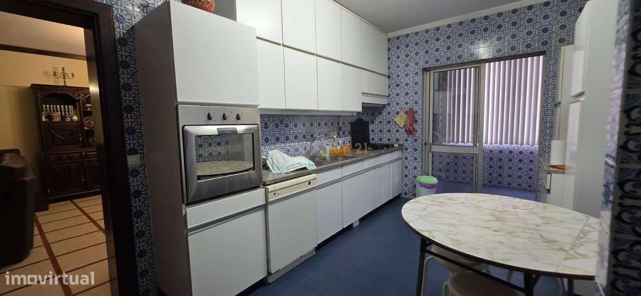 Apartamento T3 + 1 Guimarães-21