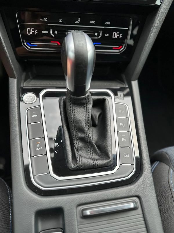 Volkswagen Passat 1.4 TSI Plug-In-Hybrid DSG GTE - 13