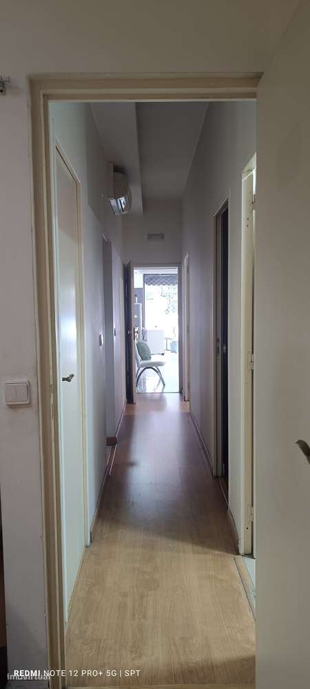 Loja na Zona Centro de Alverca - Grande imagem: 4/19