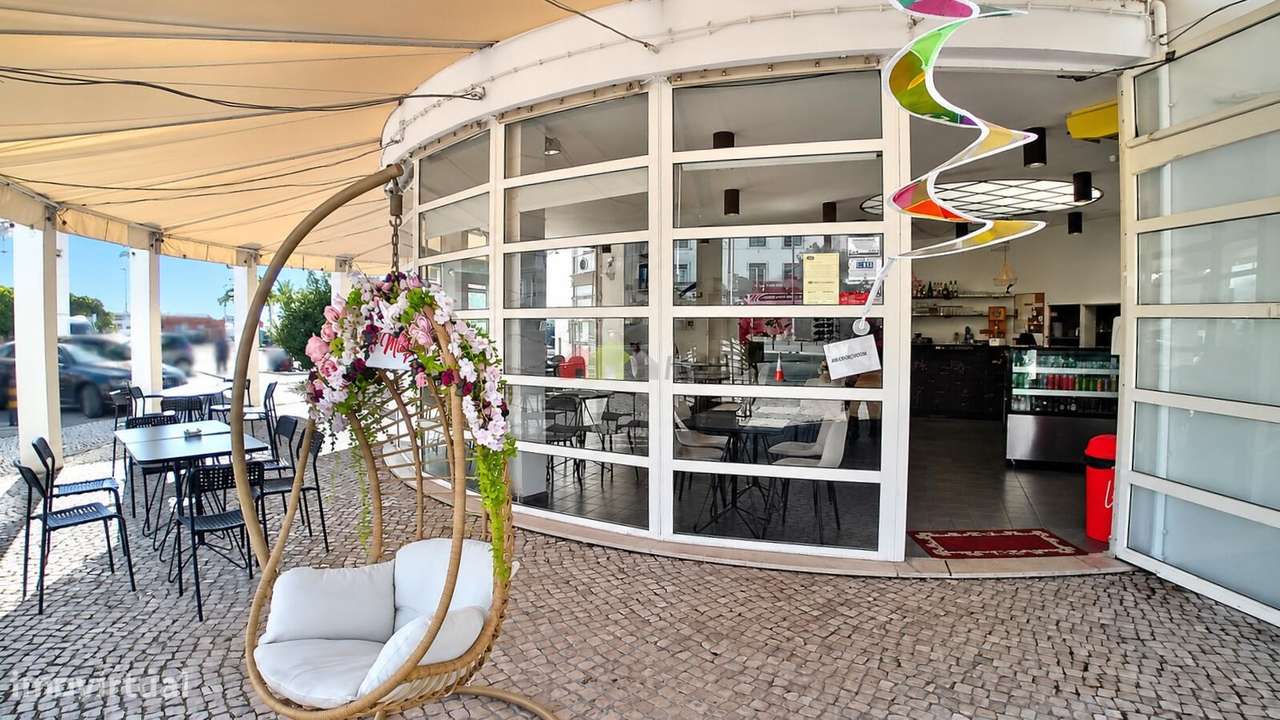 Av. Luísa Todi: Trespasse de Restaurante Pronto a Faturar – Vista Mar-4
