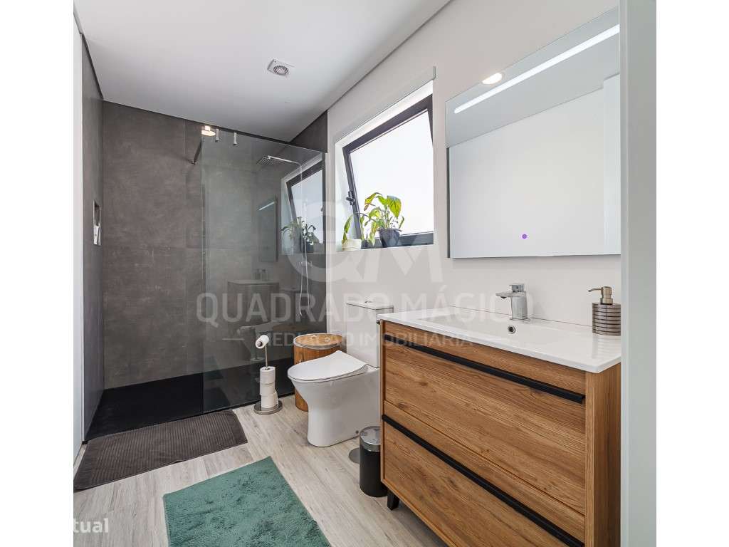 Maravilhosa moradia T3+1, térrea e de linhas modernas a 2 minutos d...-33