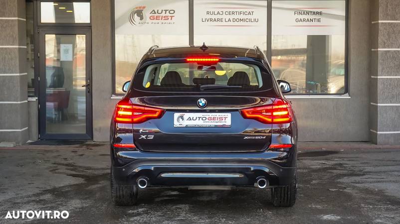 BMW X3 xDrive20d AT Standard - 6