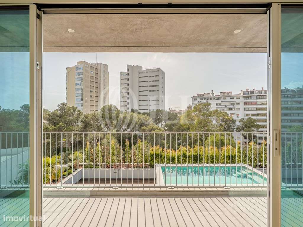 Penthouse T3 com jardim e piscina em Cascais - Grande imagem: 3/35
