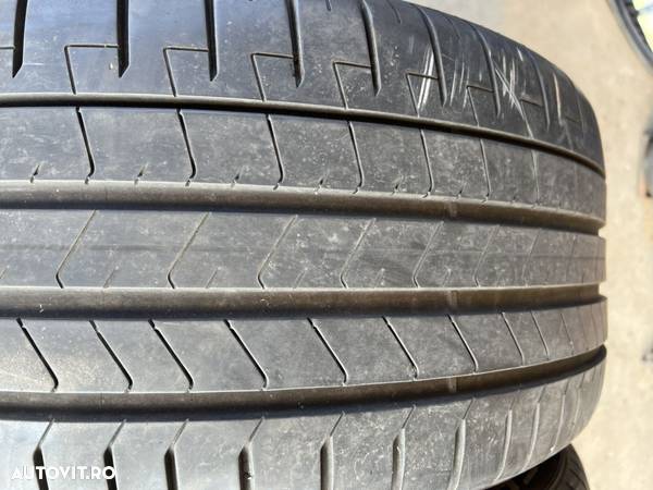 vând 2 anvelope 275/40/20 Pirelli de vară cu runflat ca noi - 2