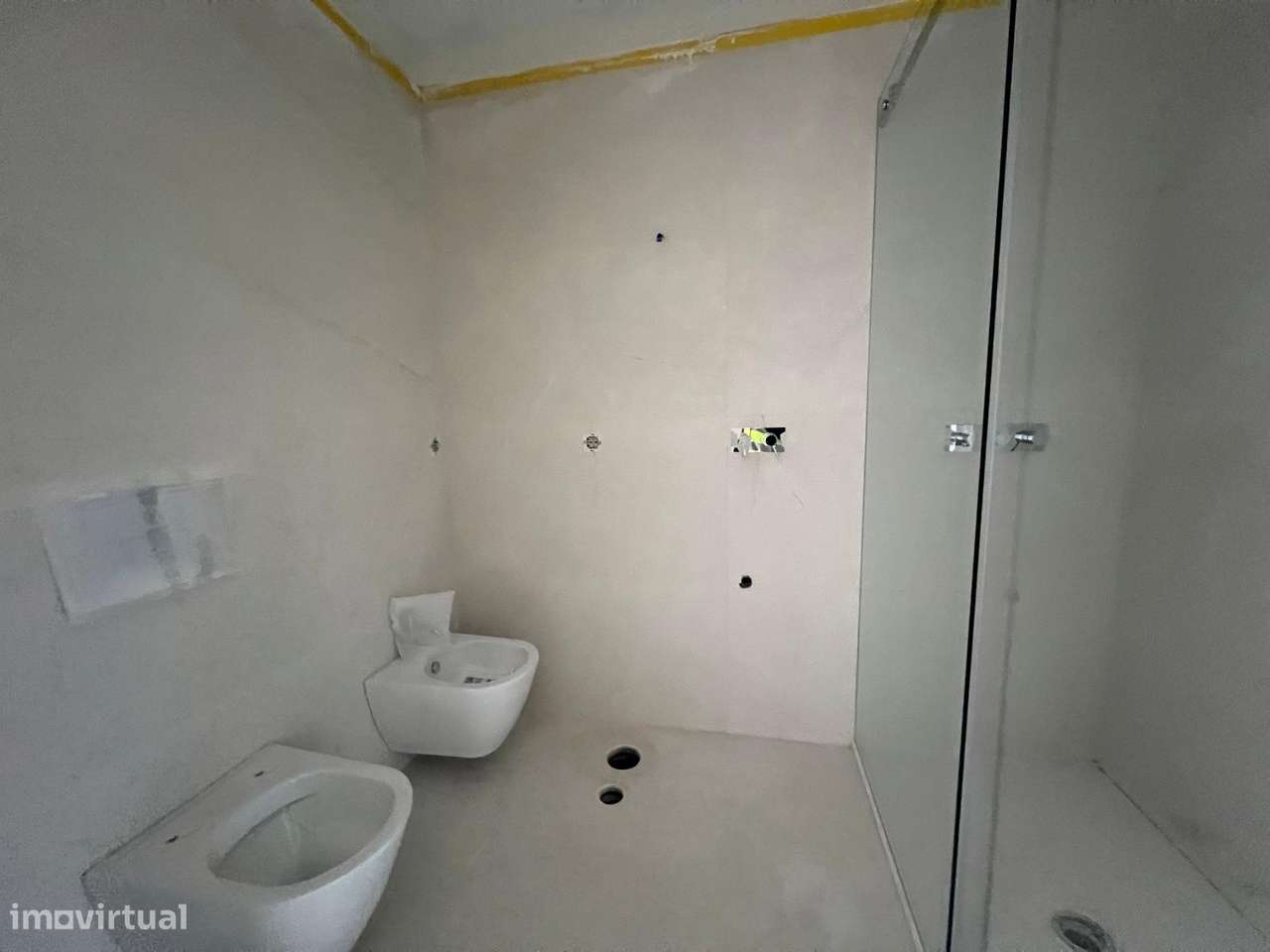 T2 NOVO com 2 Frentes, 2 Varandas (9,7m2), 2 frentes, lugar de garagem-28