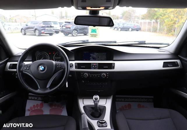 BMW Seria 3 320d - 11