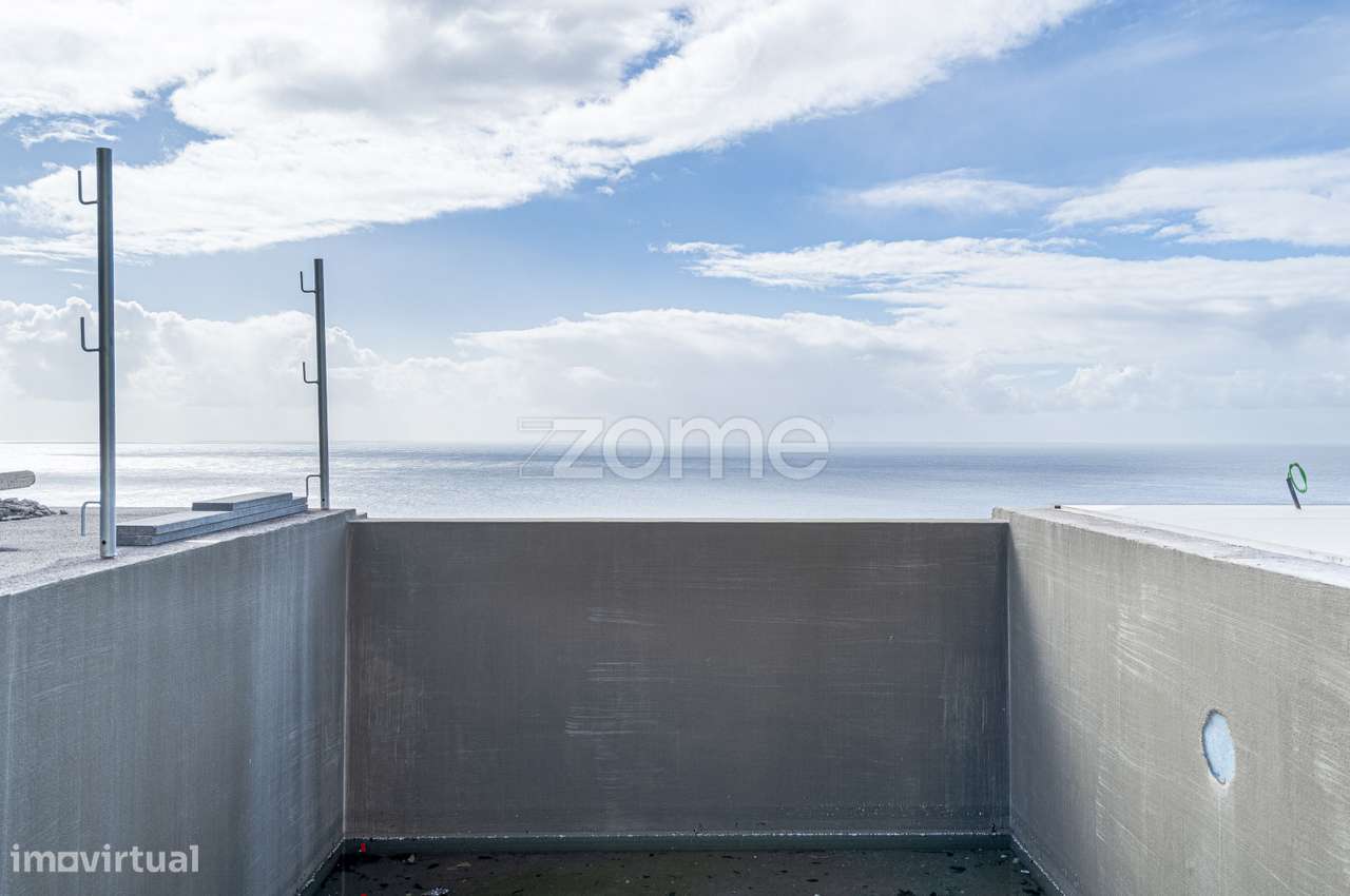 Moradia T3 Vista Mar Luxo Calheta