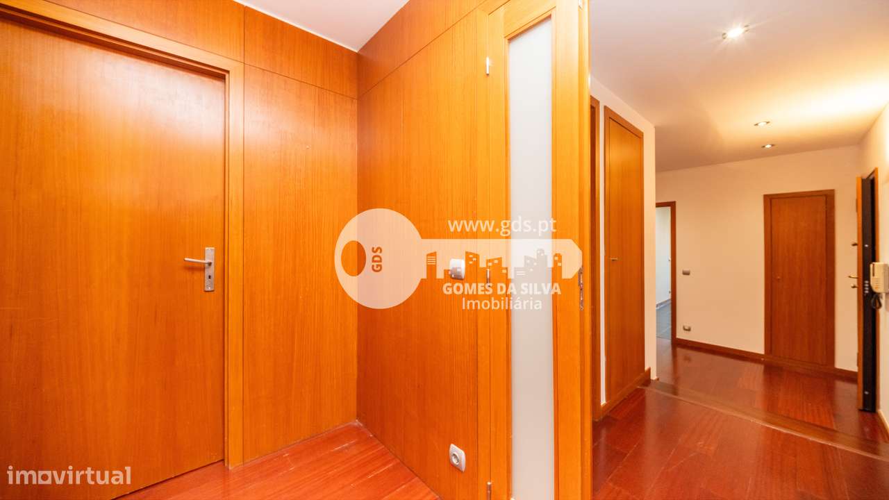 Apartamento T3 com Garagem – Rua José António Cruz, Braga (S. Vítor)-22