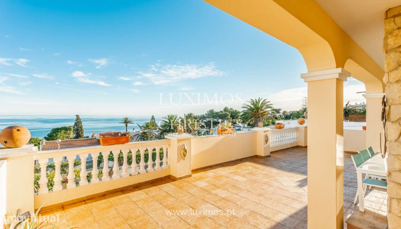 Moradia com piscina e garagem para venda em Salema, Algarve-17