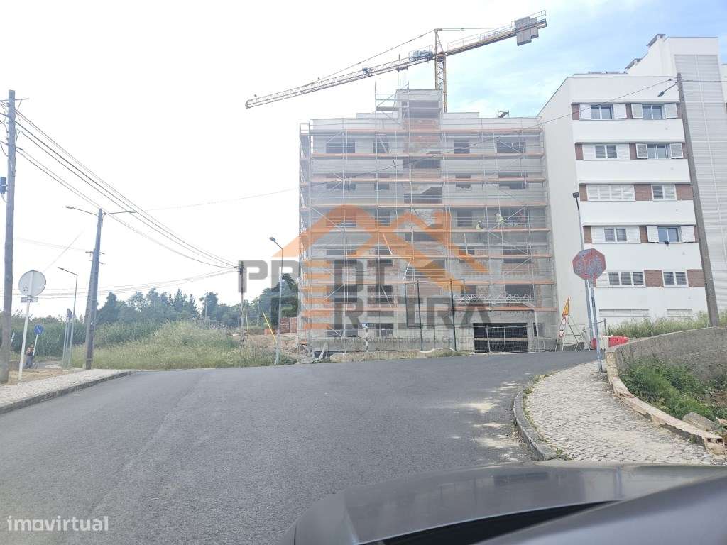 T1 situado na Quinta dos Fartos, Apelação.-36