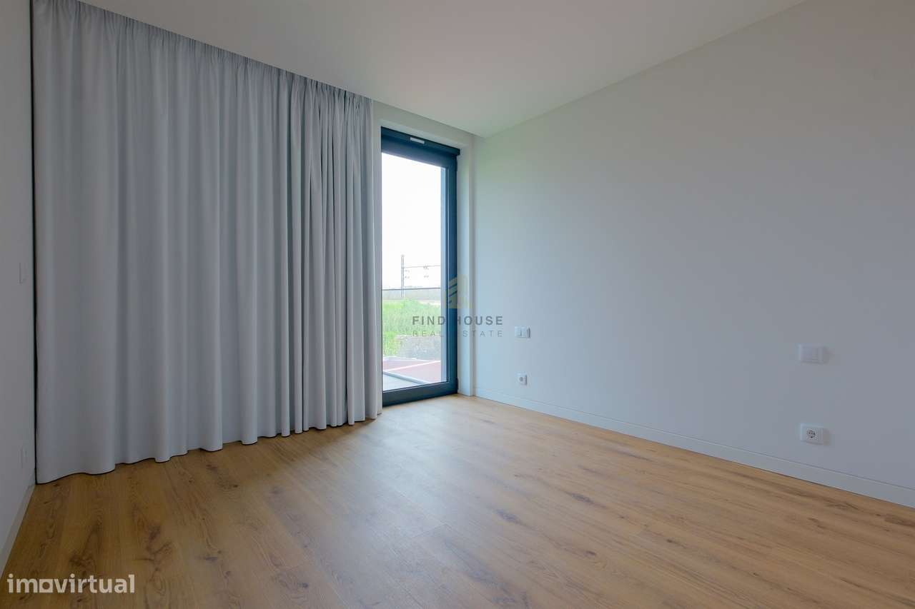 Apartamento T3 com garagem Box e vista para a Ria, em Aveiro - Grande imagem: 5/25