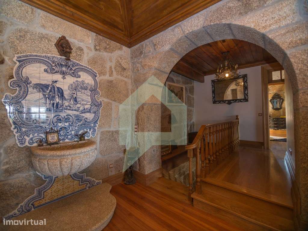 Moradia de granito totalmente restaurada em Creixomil, Barcelos-8