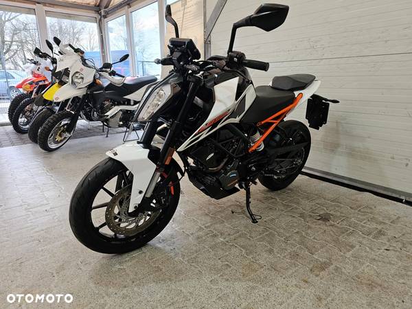 KTM Duke - 10