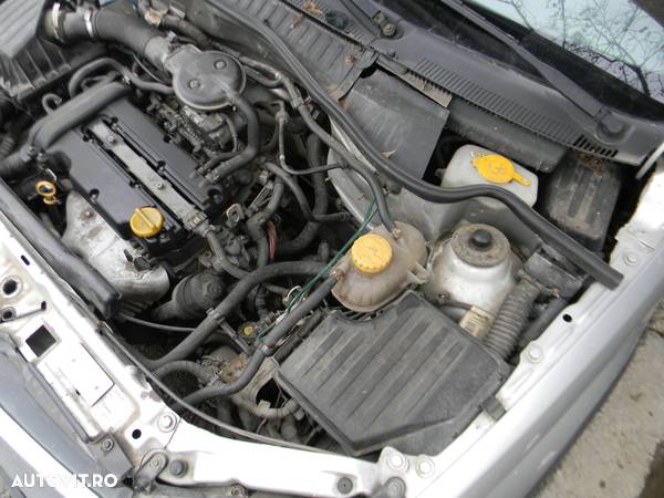 Dezmembrari  Opel CORSA C  2000  > 2009 1.2 Benzina - 12