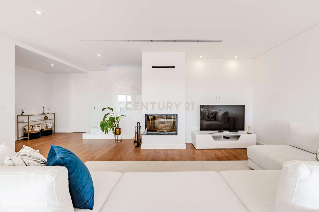 PINUS URBAN GARDEN | DUPLEX DE EXCEÇÃO COM PISCINA PRIVATIVA E TERRAÇO-4