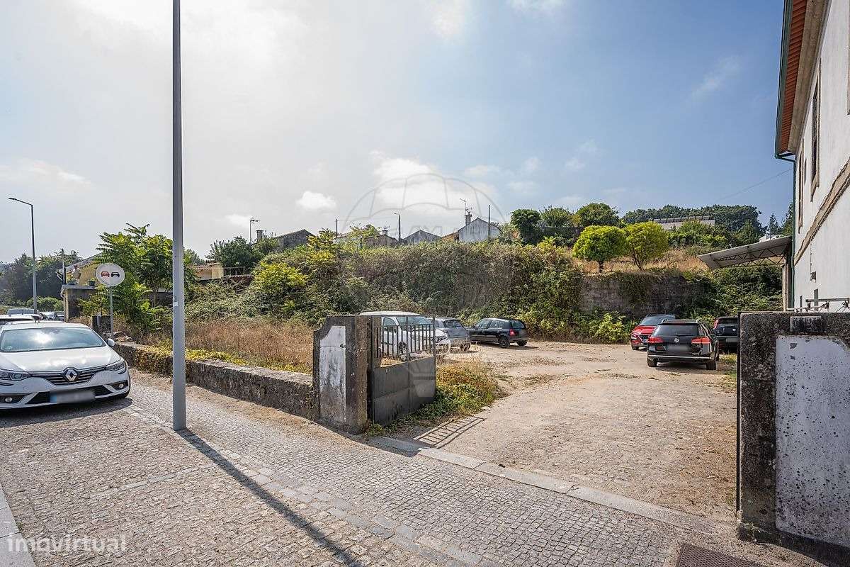 Quinta em pleno coração de Barcelinhos-36
