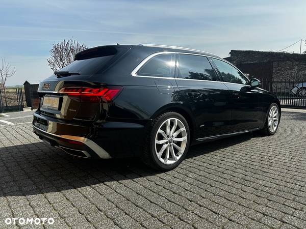 Audi A4 40 TDI Quattro S Line S tronic - 9