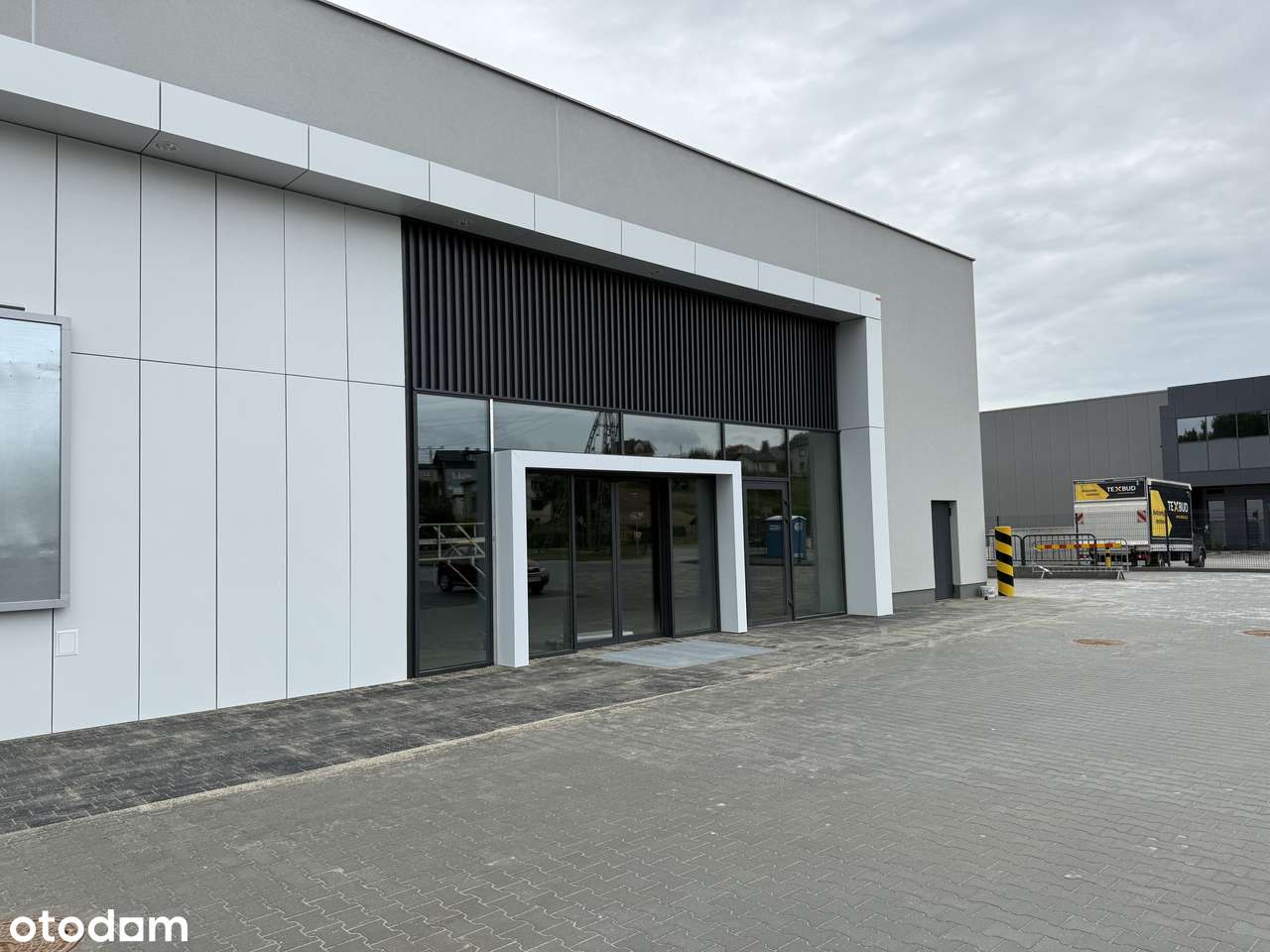 Lokal do wynajęcia obok Biedronki – Wodzisław Śl, ul. Rybnicka - Pełny obrazek: 4/10