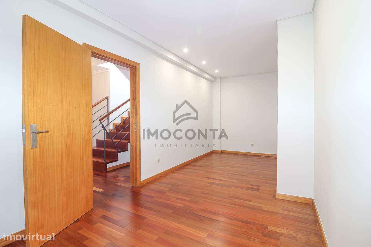 T3+1 Duplex com Jardim Privativo | Encosta do Vale – Valongo-25