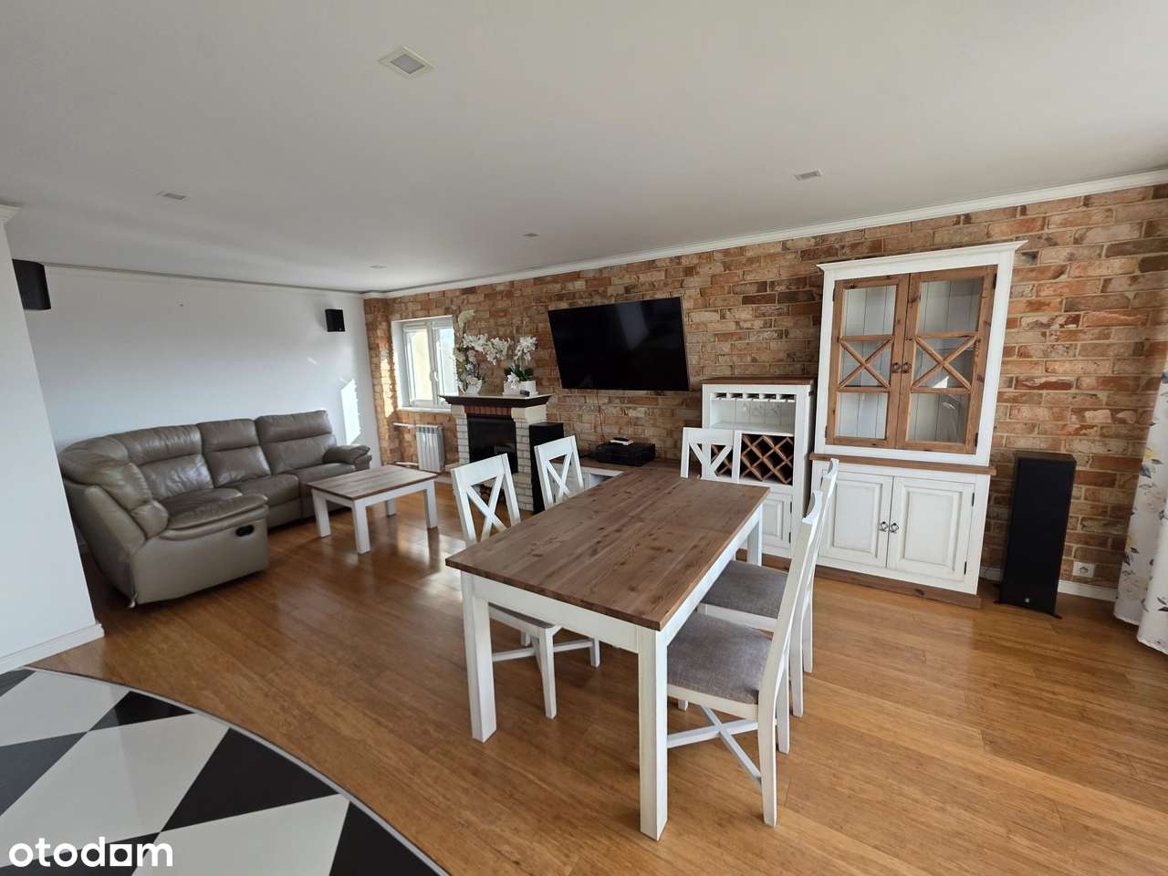 Piękne, przestronne mieszkanie z widokiem na zieleń!!-5