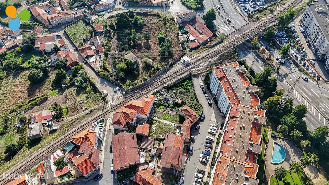 Moradia em Pedra para Recuperar com 630 m² de Terreno – Rio Tinto-27