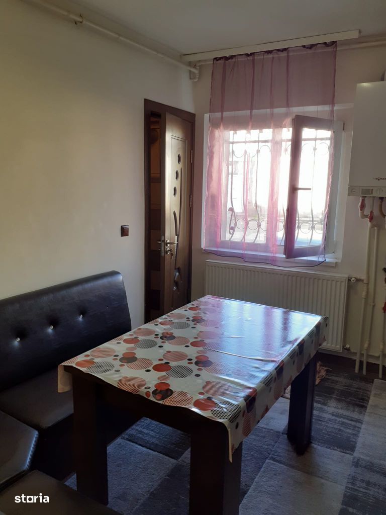 OCAZIE! Apartament 3 Camere la Direcția Vamală - Tomis III