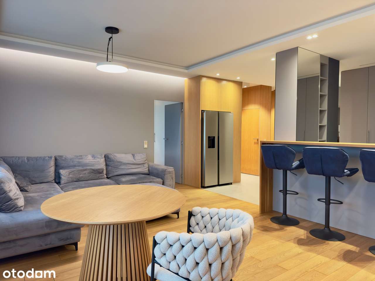 Komfortowe dwupokojowe mieszkanie na Żoliborzu!-0