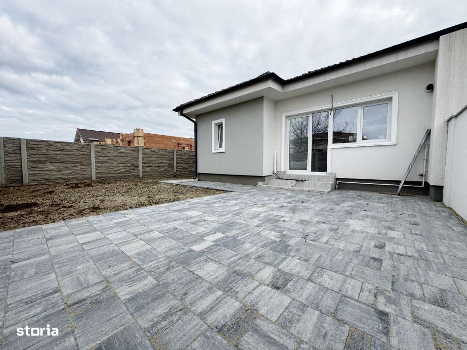 Duplex 4 camere, 2bai, 250mp teren, 72mp utili-Mosnita Noua - Imagine principală: 5/19