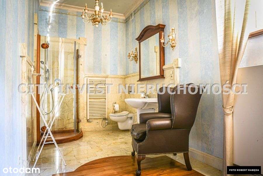 Unikatowa Rezydencja ze Strefą Basenu i Spa-5