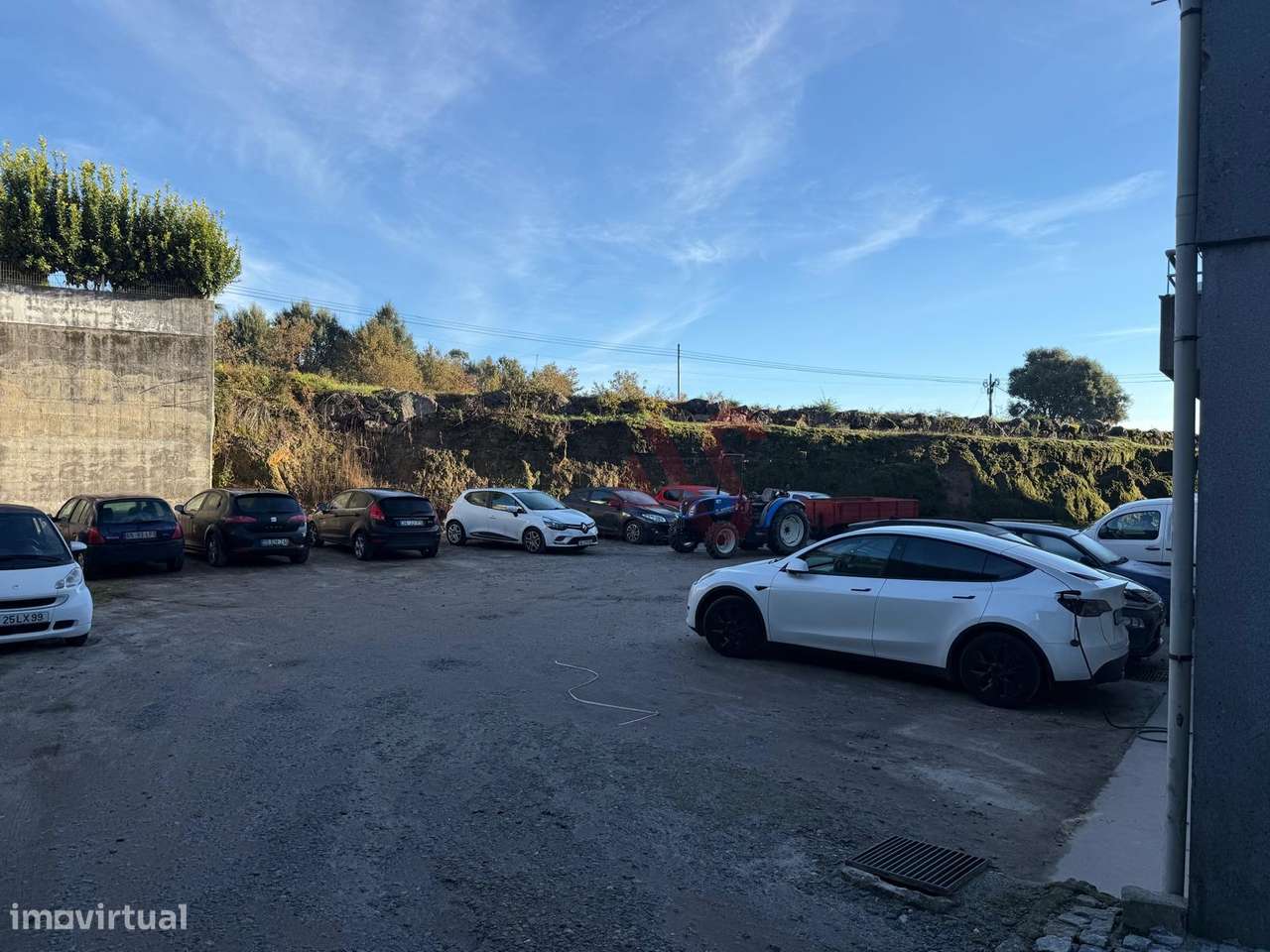 &#127969; Loja no Rés do Chão com Possibilidade de Conversão em T2 ou - Grande imagem: 5/5