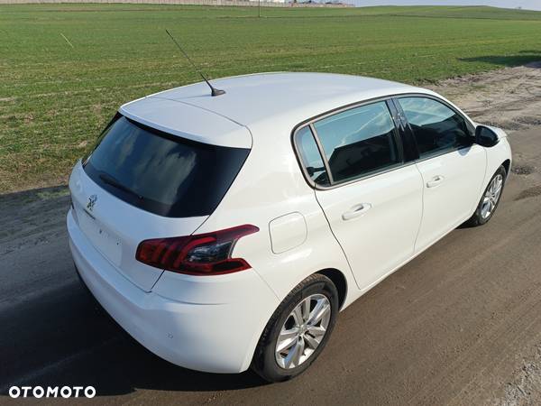 Peugeot 308 - 7