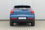 Volvo XC 40 B3 AT FWD MHEV Plus Dark - 17