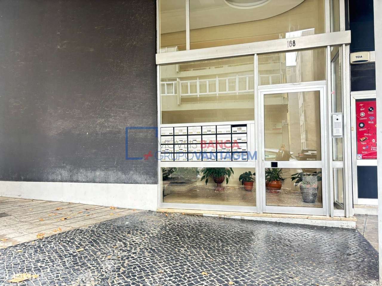 Apartamento T2 em São Pedro Afurada, perto de transportes - Grande imagem: 2/26