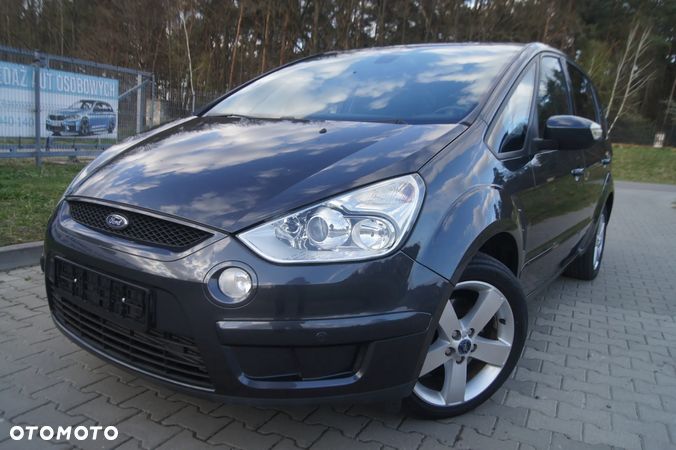 Ford S-Max 2.0 TDCi DPF Titanium - 1