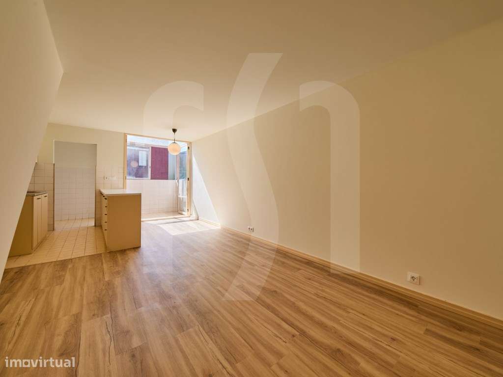 Arrendamento apartamento T5 Duplex | Porto-24