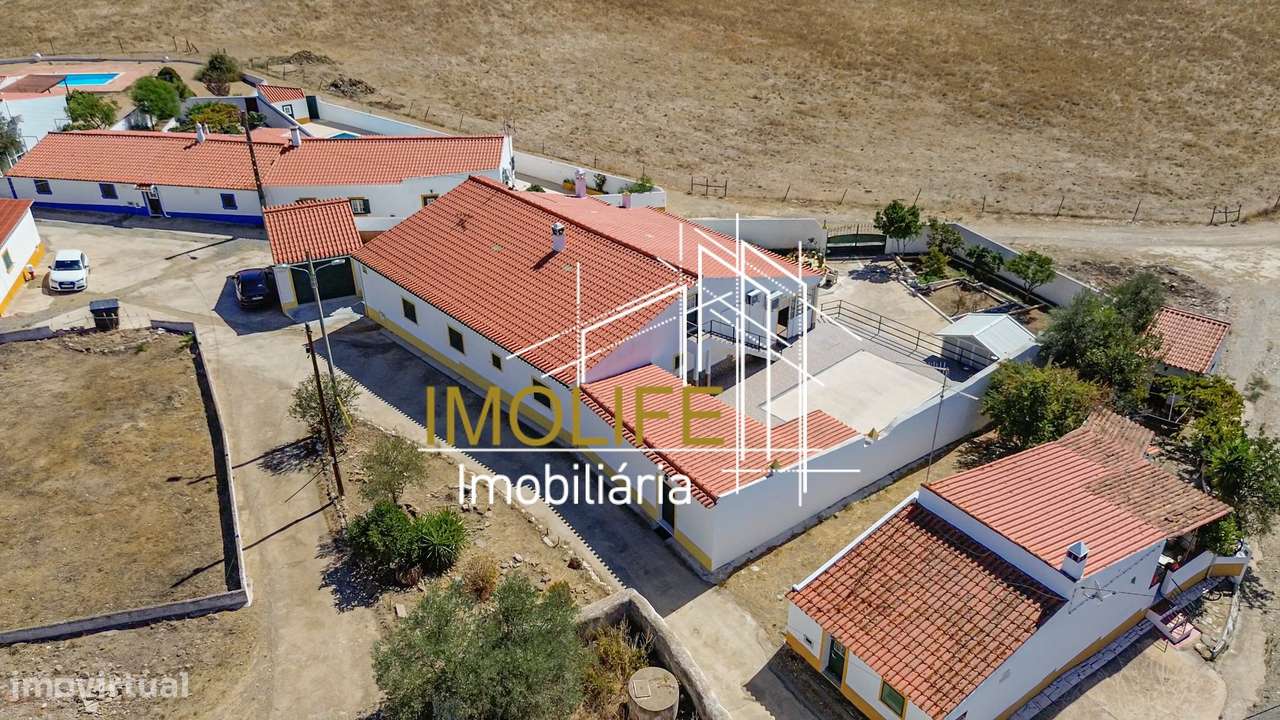 Moradia T4 sita na aldeia de Sapos - Mertola-59