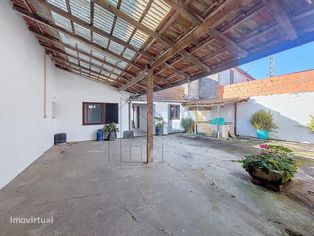 Moradia T3 à Venda em São Bernardo - Excelente Localização e Amplo ... - Grande imagem: 2/24