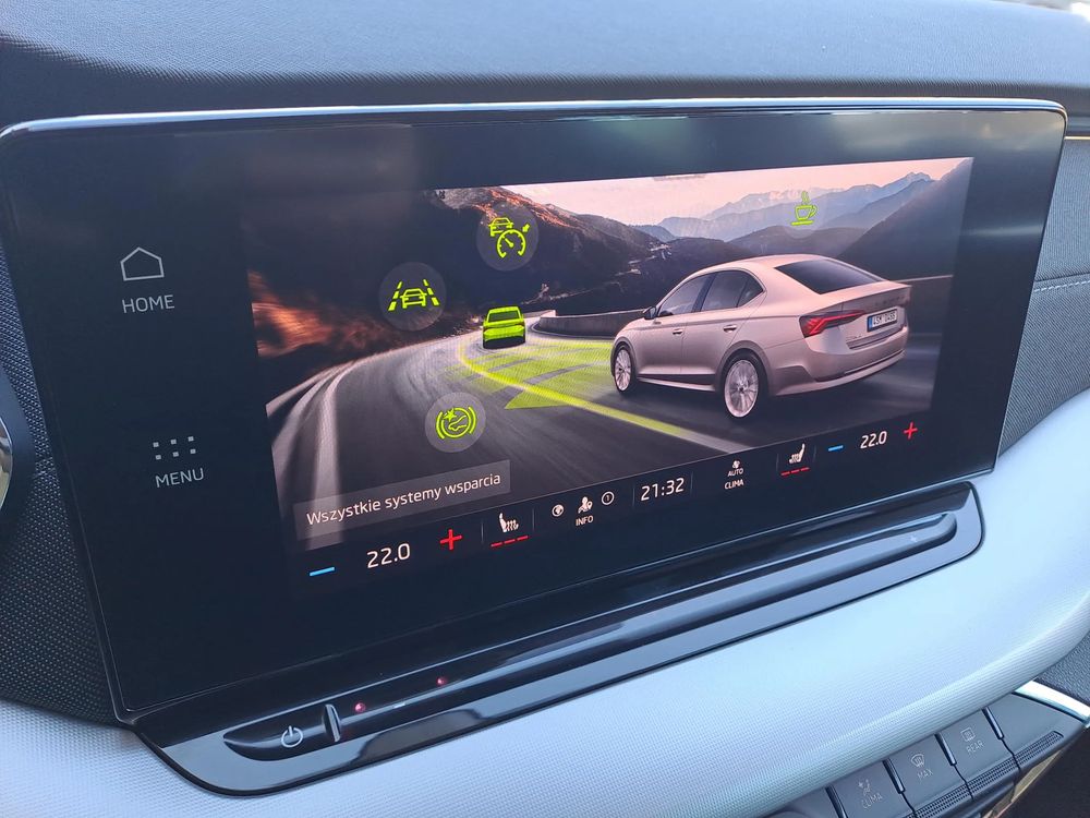 SKODA OCTAVIA Aktywny Tempomat 3 Strefowa Klimatyzacja  Łopatki Salon PL ASO VAT23%