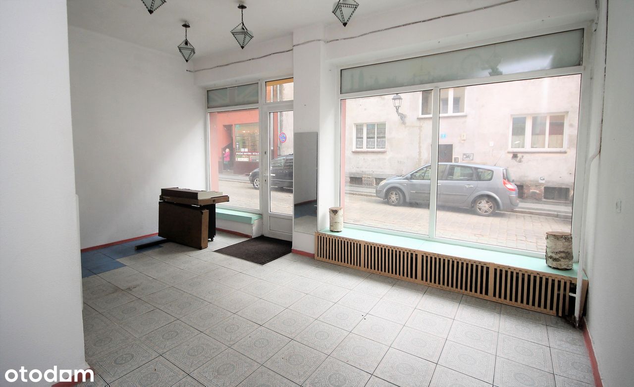 Lokal na sprzedaż, 81.6m², Brzeg