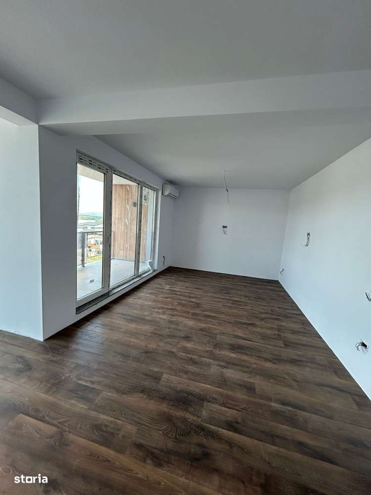 Apartament 3 camere 75mp, Cartier Rediu - Imagine principală: 5/10