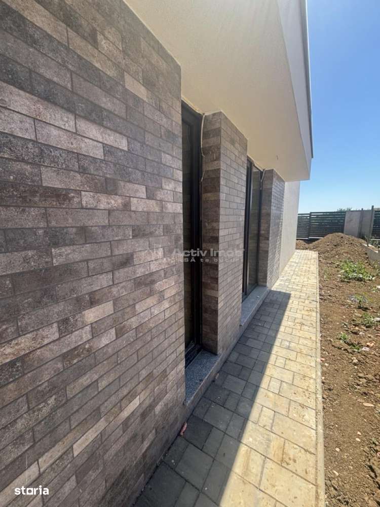 Eleganta si spatiu intr-un cadru natural  - vile noi aproape de centru - Imagine principală: 4/20