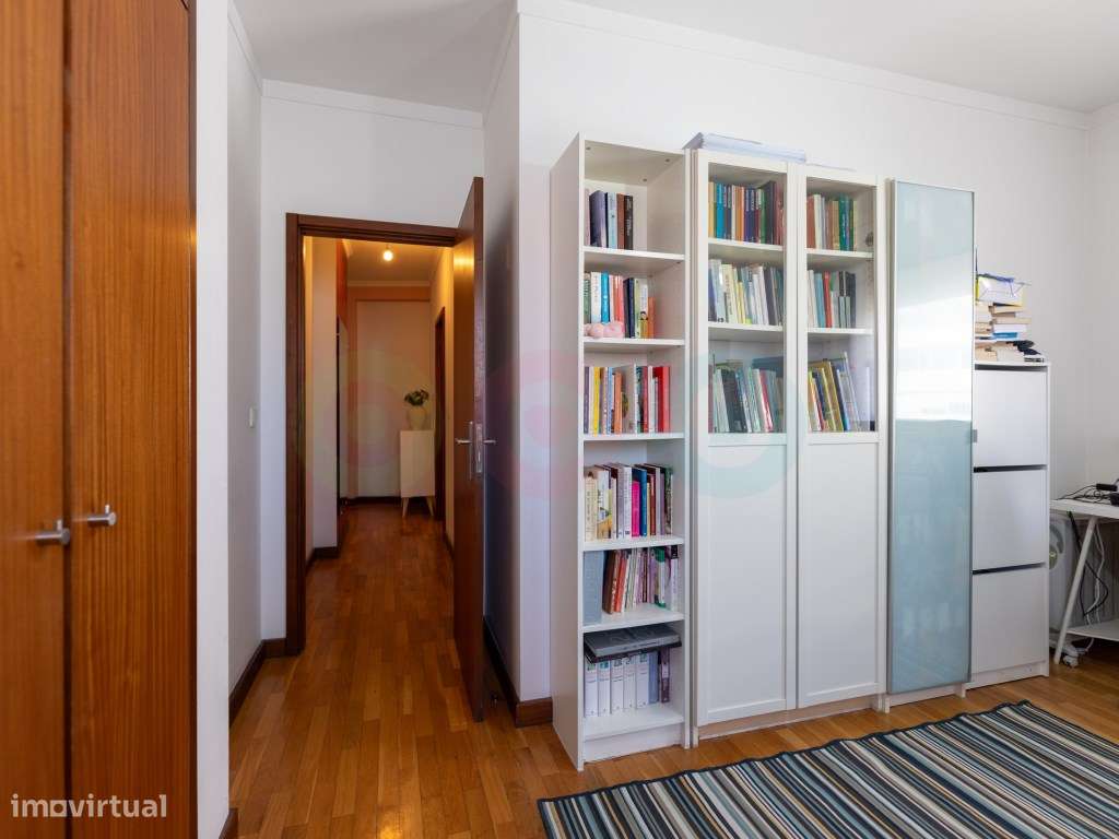 Apartamento T3 no Passeio das Fontaínhas, Centro do Porto-18