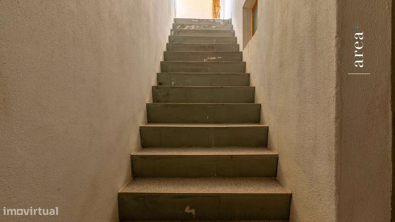 Imóvel Exclusivo | Prédio da Rua dos Cravos-41