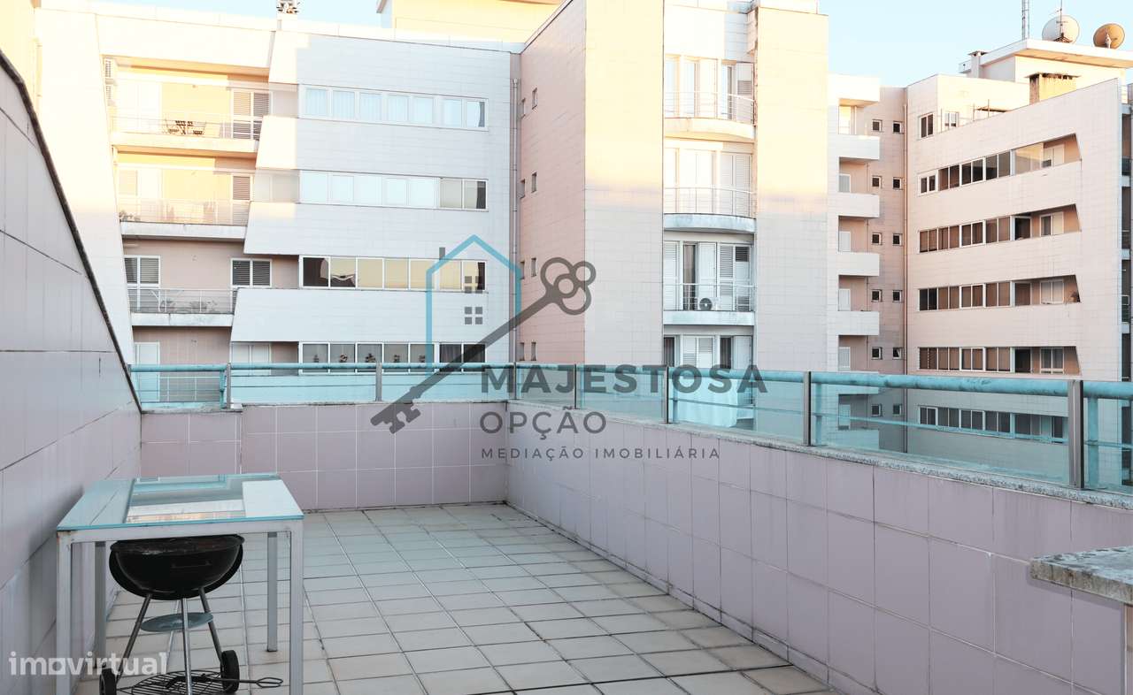Apartamento T3 com Terraço Privado — Ferreiros, Braga-36