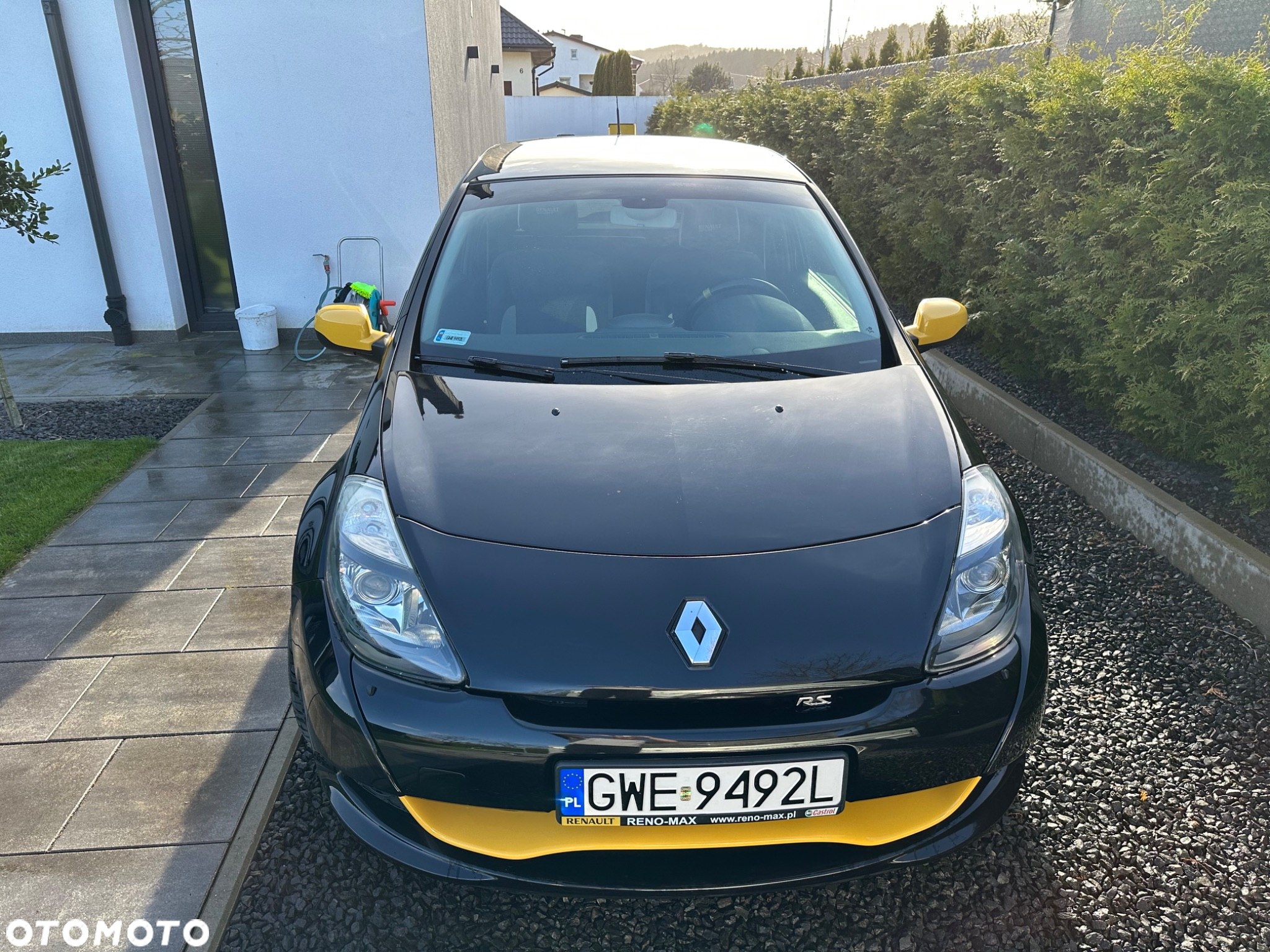 Renault Clio 2.0 16V Sport - 2